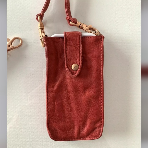 Red Free People Distressed Leather Festival Bag XS crossbody New w Store Tags - Picture 9 of 15